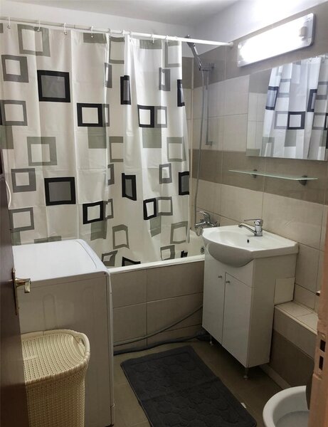 Obor, sector 2, inchiriez apartament doua 2 camere,